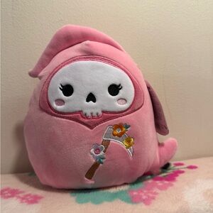 Squishmallow Grim Reaper Pink Persephone Halloween NEW RELEASE 7.5”